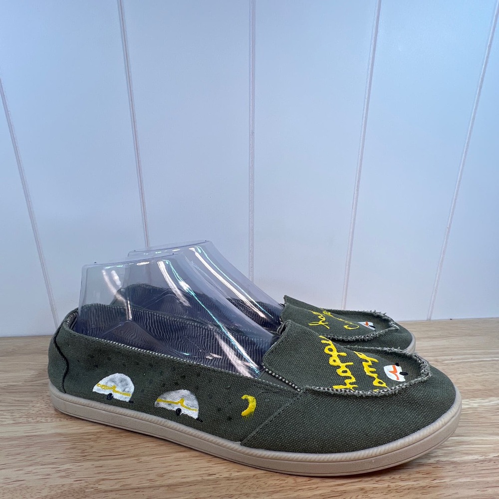 TIME &Tru Custom painted “Happy Camper” shoes size 11‎